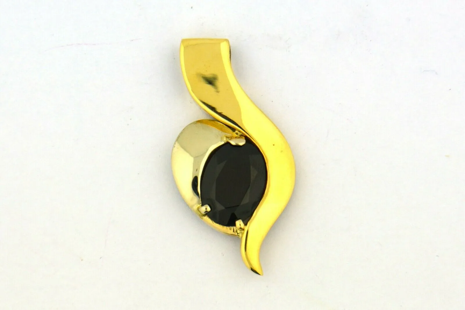 14KY Oval 6.8ct Garnet Slide Pendant Handmade 39x2.MM 8.8g