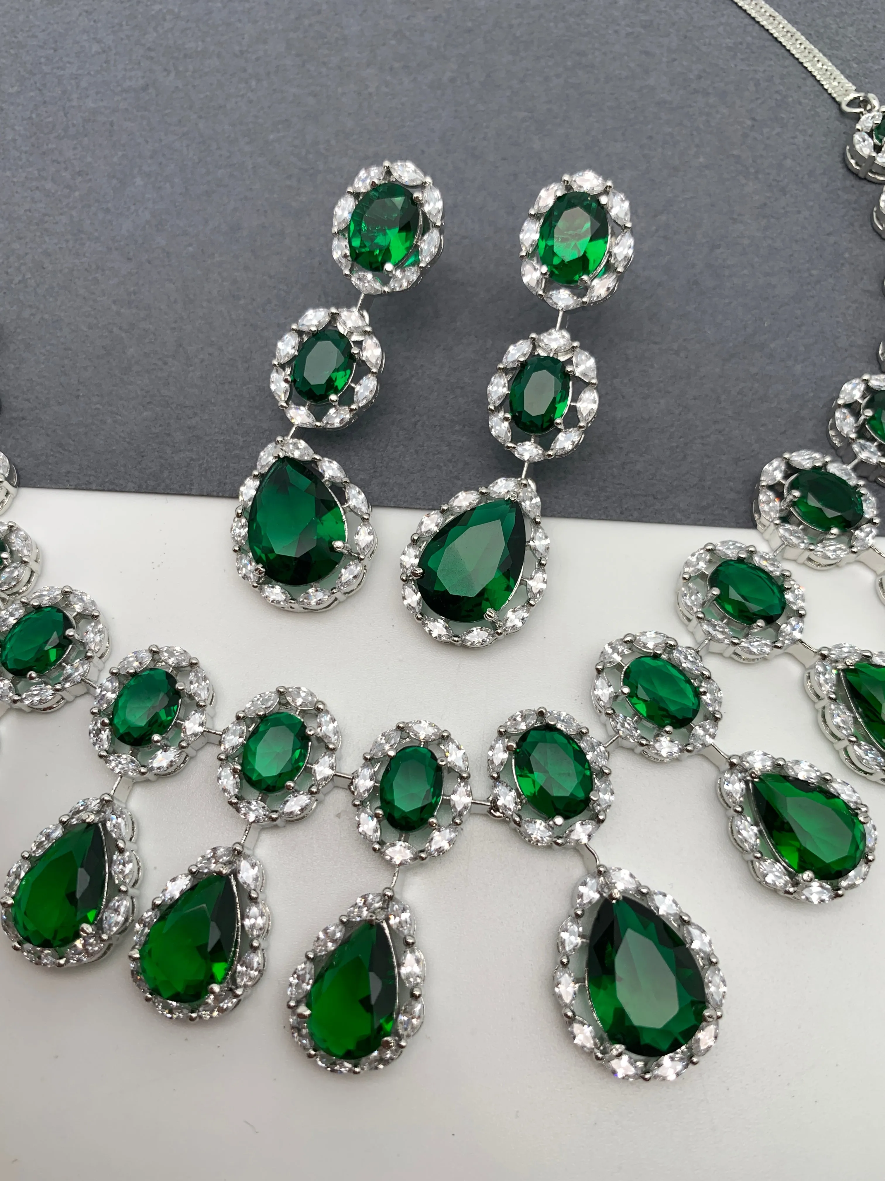 AD Green Doublet Stone Silver Finish Short Necklace