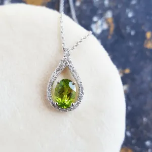 Arizona Peridot Gold Jewelry Oval Loop Pendant