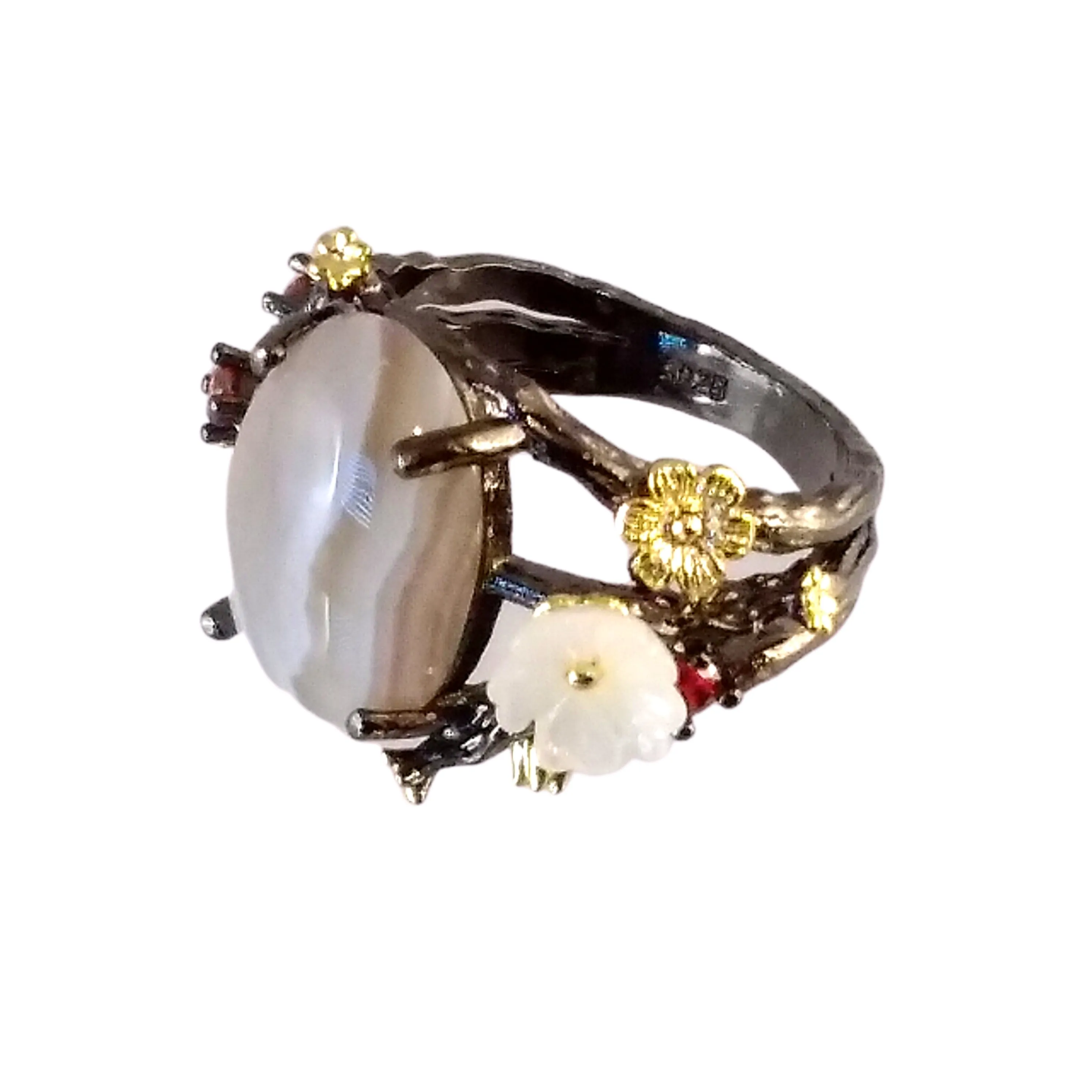 Black Gold Ring Plum Blossom With Agate