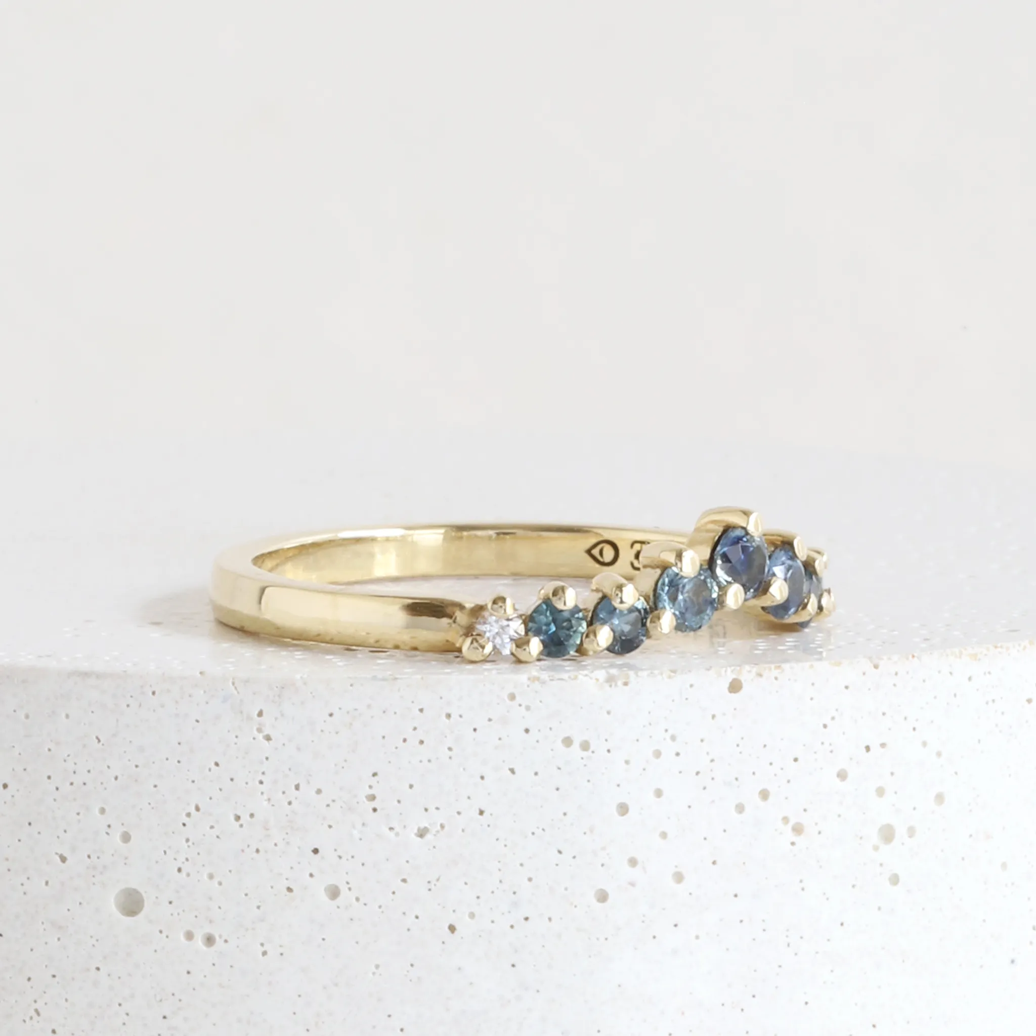 Gradient Sapphire Diadem Band in Yellow