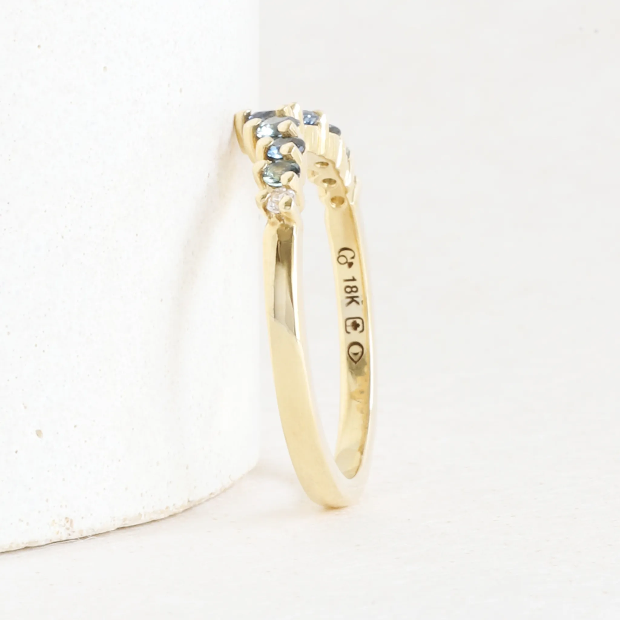 Gradient Sapphire Diadem Band in Yellow