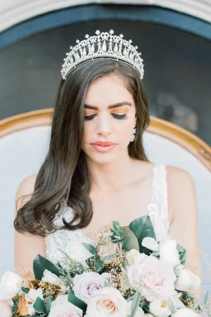 LOVERS KNOT Tiara
