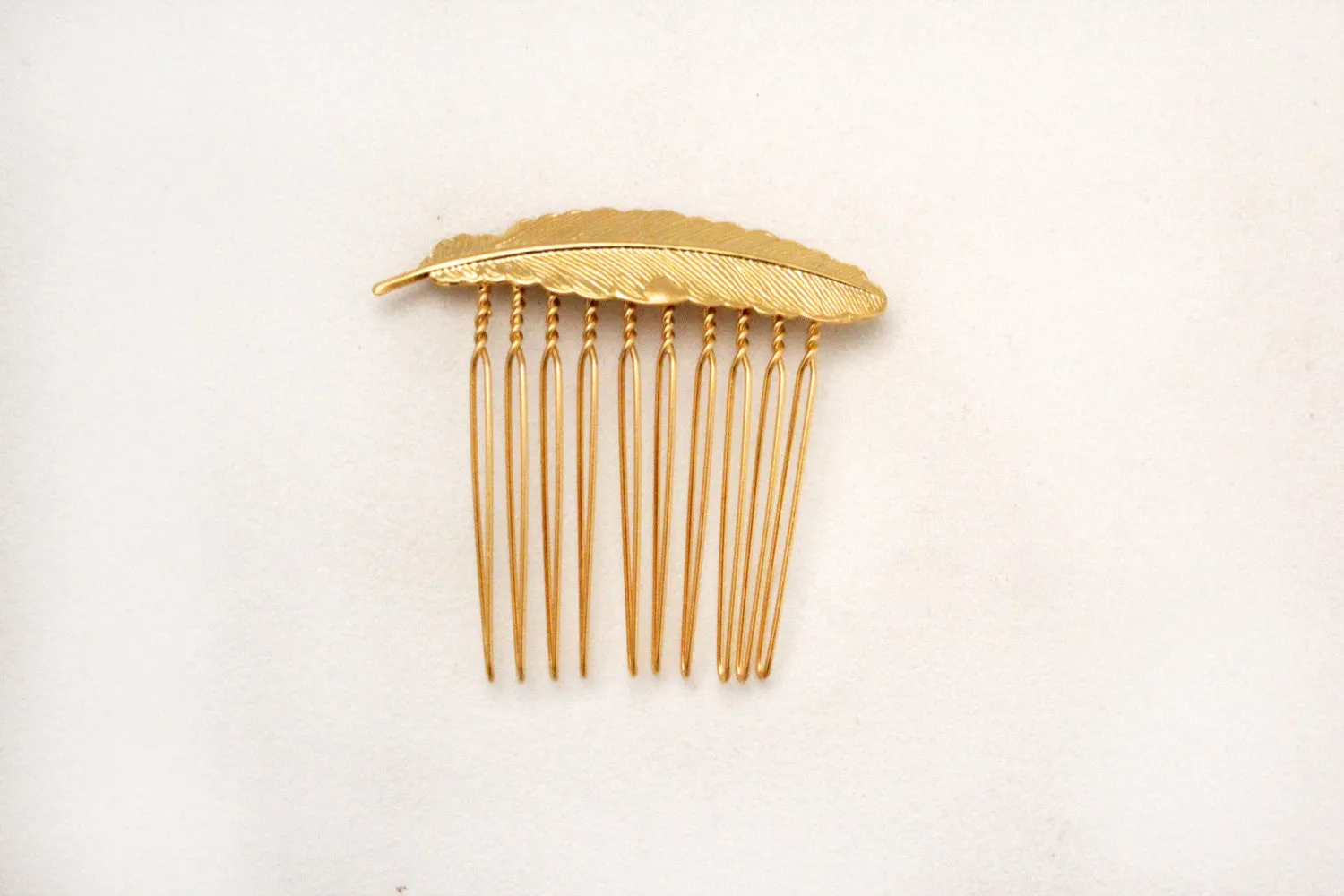 Preorder * Small Feather Hair Comb
