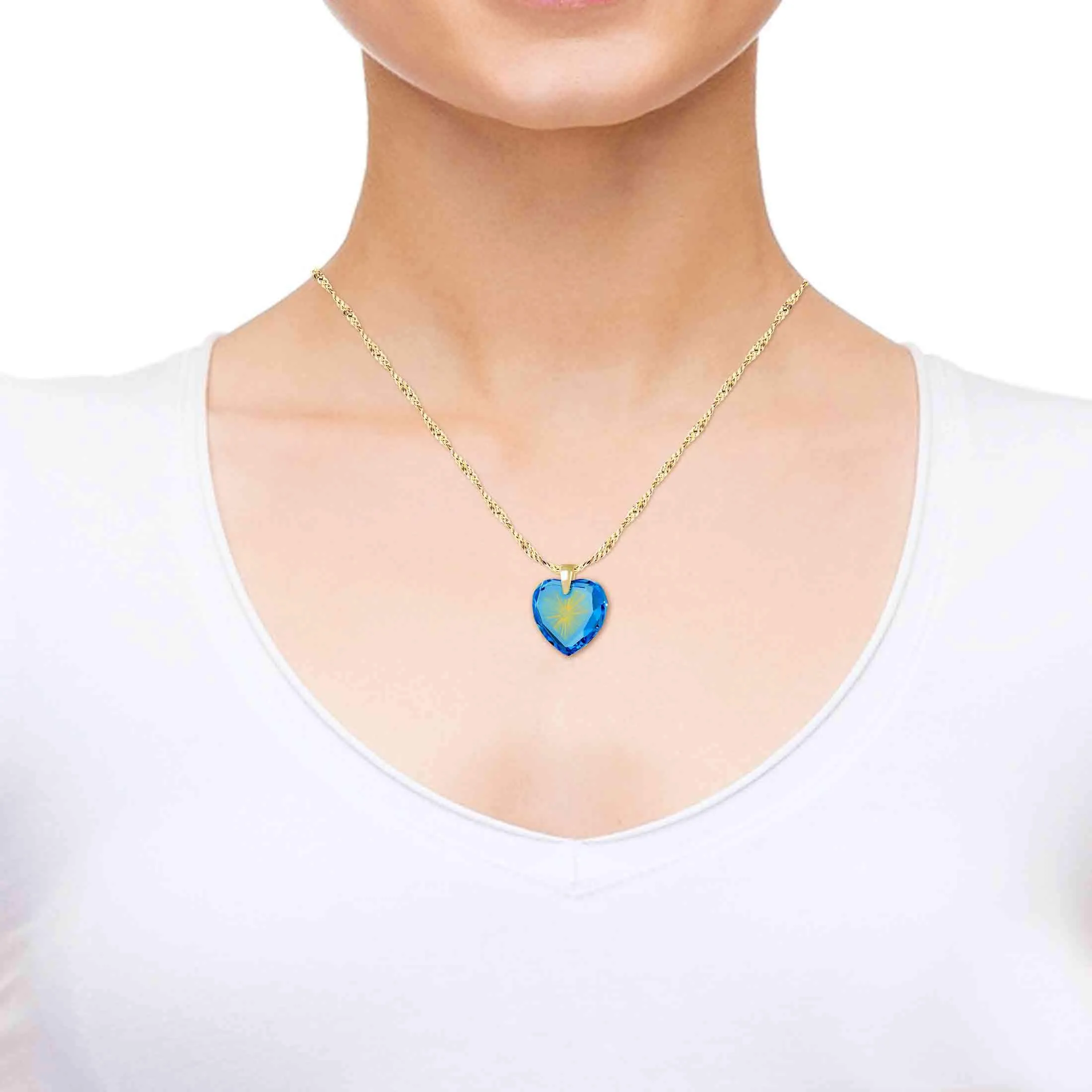 "Shema Yisrael", 14k Gold Necklace, Zirconia