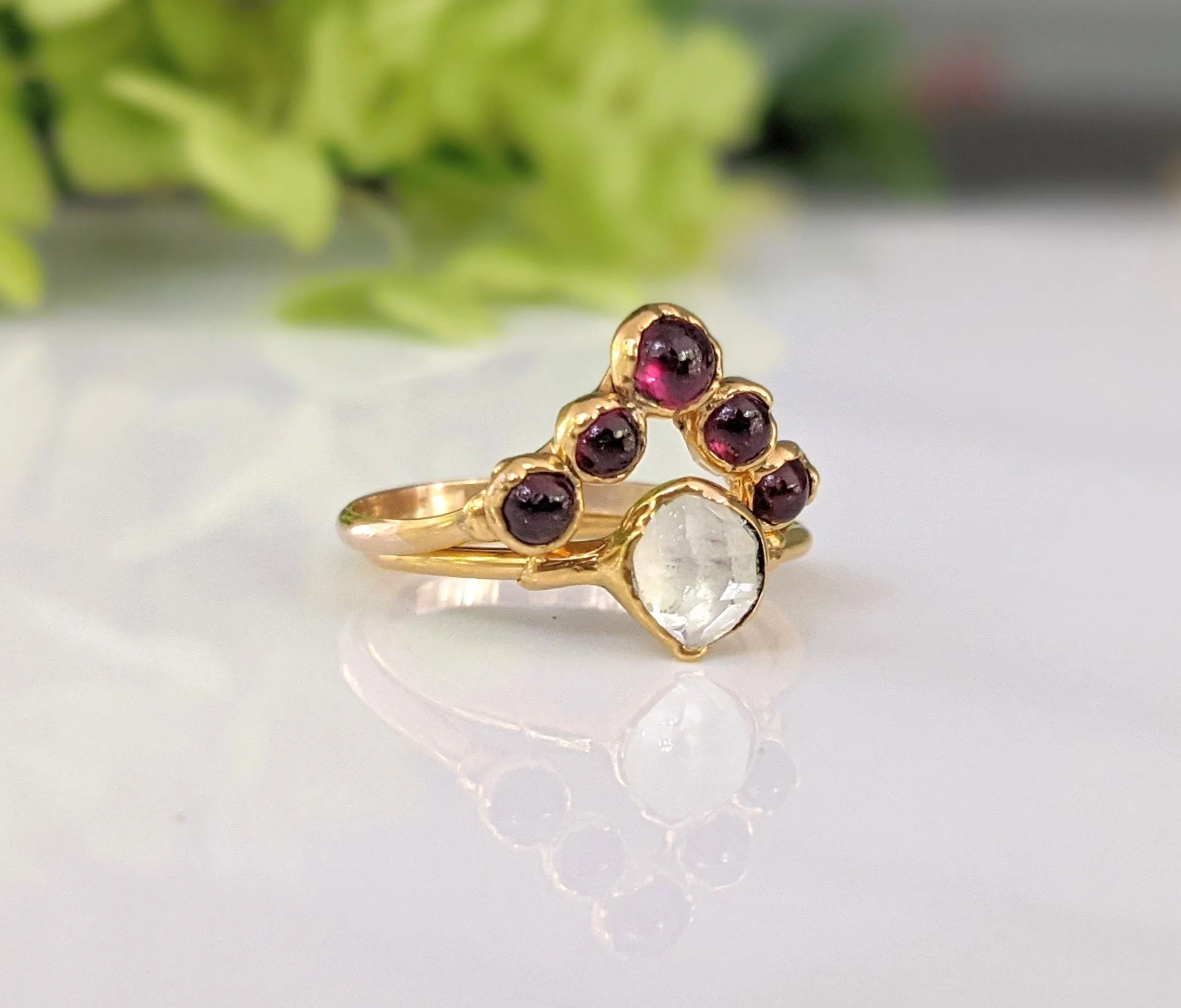 Ruby Chevron ring in 18k Gold