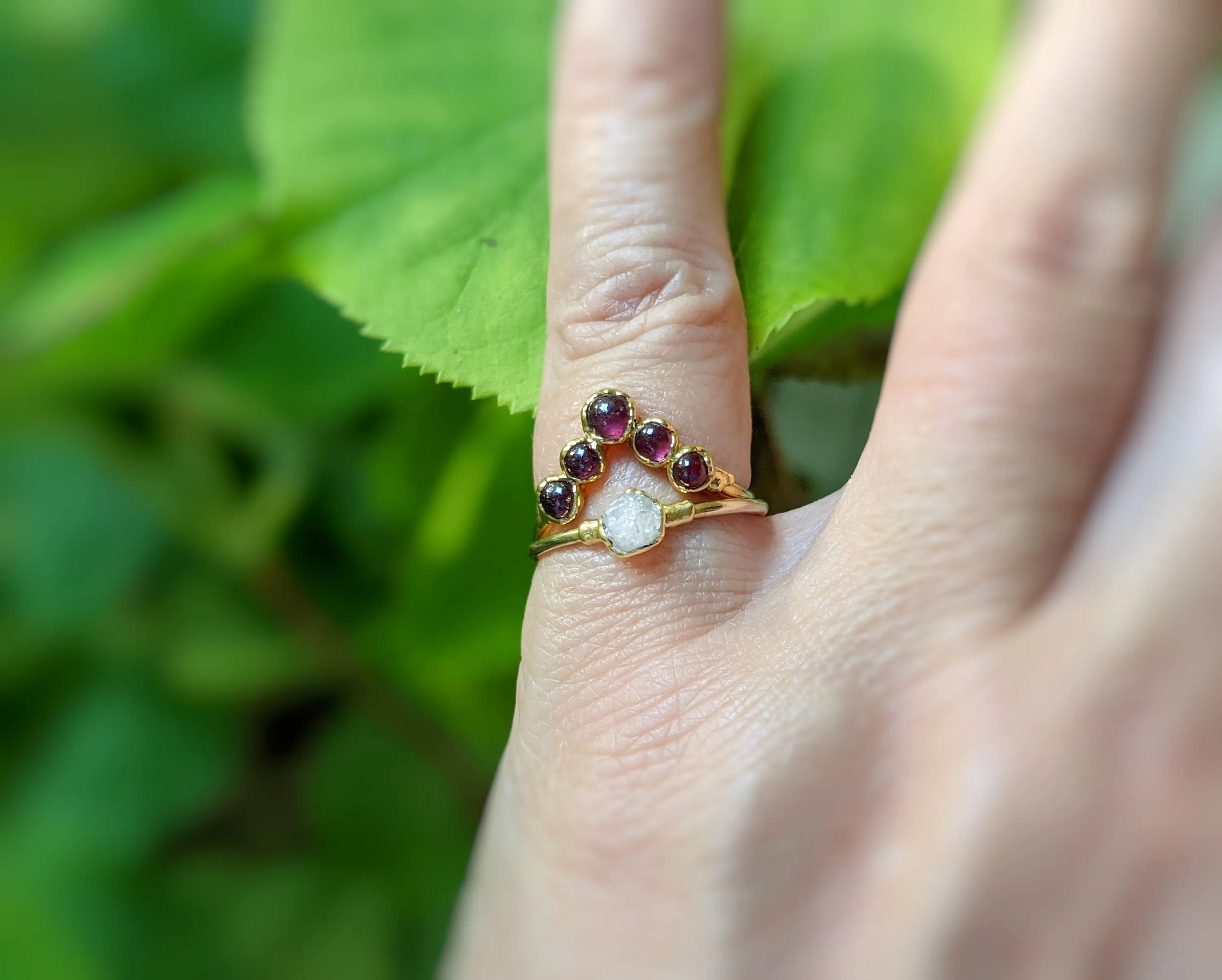 Ruby Chevron ring in 18k Gold